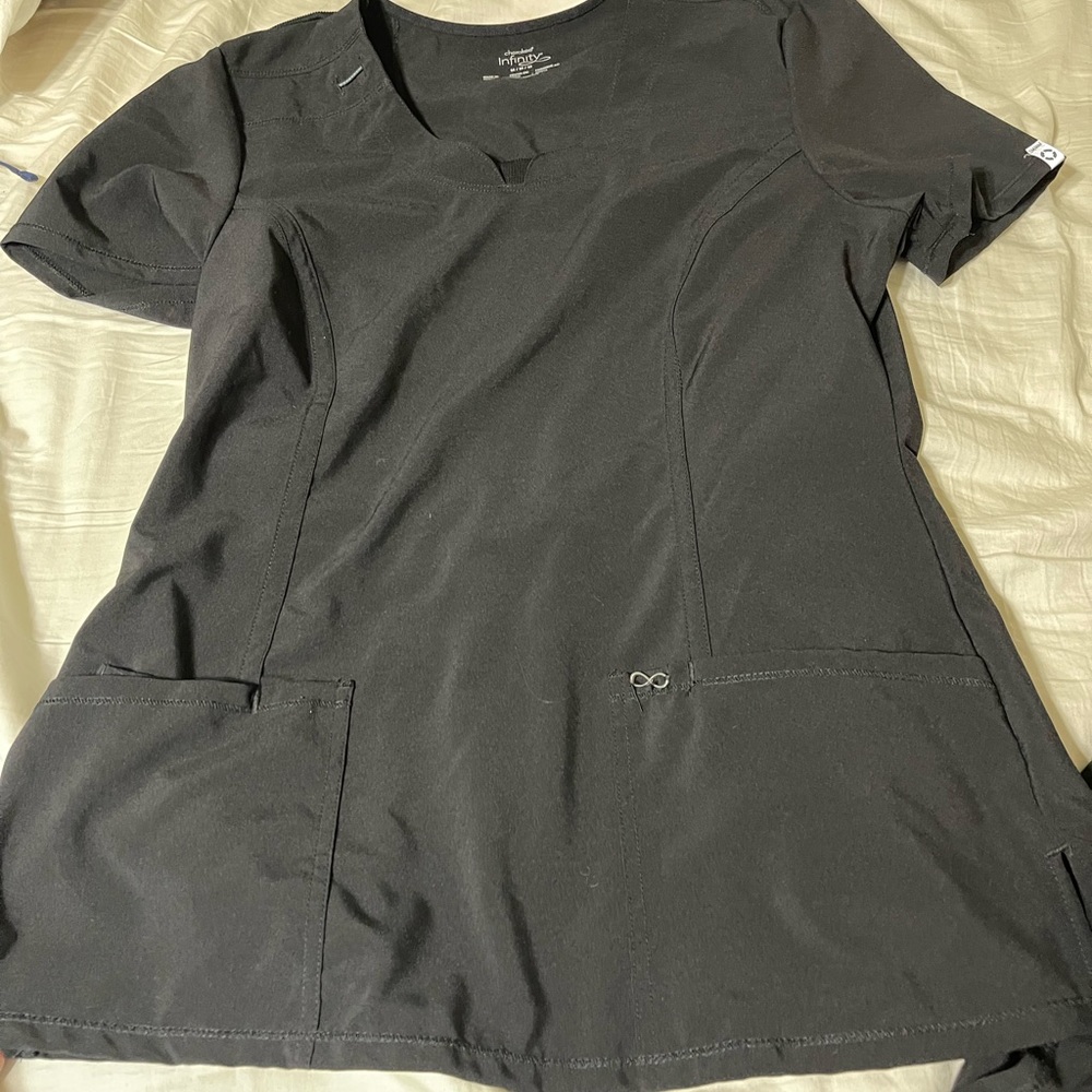 Modest scrub set